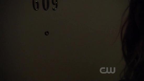 S03E18_485.jpg