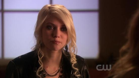 S03E21_310.jpg