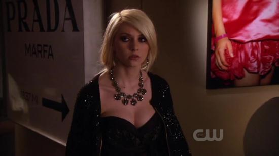 S03E21_609.jpg