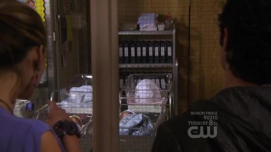 S03E22_364.jpg
