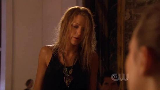 S04E01_568.jpg