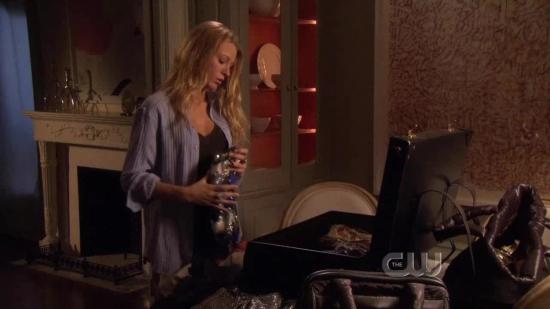 S04E01_573.jpg