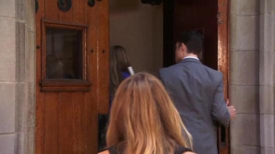 S04E06_131.jpg