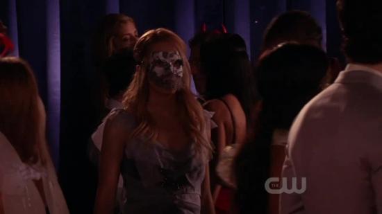 S04E09_559.jpg