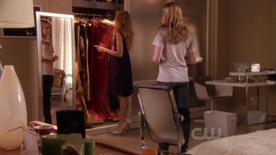 Click to view full size image
==============
S04E21_205.jpg S04E21_205.jpg