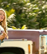 theshallows-blakelively-00263.jpg