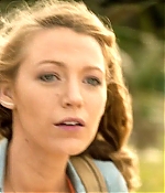 theshallows-blakelively-00267.jpg