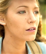 theshallows-blakelively-00280.jpg