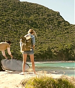 theshallows-blakelively-00342.jpg