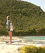 theshallows-blakelively-00381.jpg