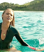 theshallows-blakelively-00609.jpg