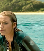 theshallows-blakelively-00720.jpg