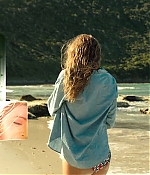 theshallows-blakelively-00961.jpg