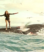 theshallows-blakelively-01597.jpg