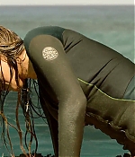 theshallows-blakelively-01671.jpg