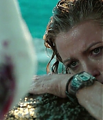 theshallows-blakelively-01993.jpg