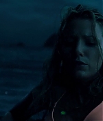 theshallows-blakelively-02061.jpg