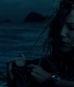 theshallows-blakelively-02095.jpg
