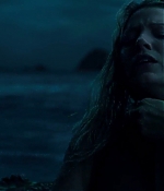 theshallows-blakelively-02143.jpg