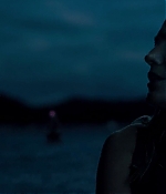 theshallows-blakelively-02215.jpg