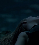 theshallows-blakelively-02230.jpg