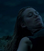 theshallows-blakelively-02238.jpg