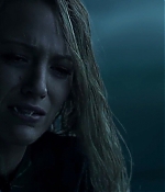 theshallows-blakelively-02268.jpg