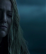 theshallows-blakelively-02275.jpg