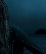 theshallows-blakelively-02293.jpg