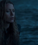 theshallows-blakelively-02316.jpg