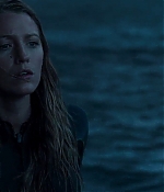 theshallows-blakelively-02317.jpg