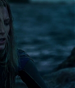 theshallows-blakelively-02349.jpg
