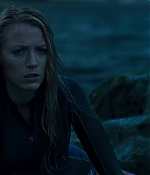 theshallows-blakelively-02353.jpg