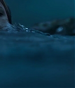 theshallows-blakelively-02411.jpg