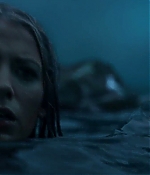 theshallows-blakelively-02420.jpg