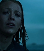 theshallows-blakelively-02489.jpg