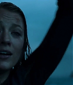 theshallows-blakelively-02541.jpg