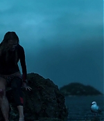 theshallows-blakelively-02574.jpg