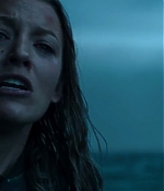 theshallows-blakelively-02685.jpg