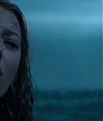 theshallows-blakelively-02686.jpg