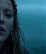 theshallows-blakelively-02711.jpg