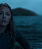 theshallows-blakelively-02734.jpg