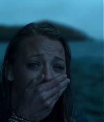 theshallows-blakelively-02743.jpg