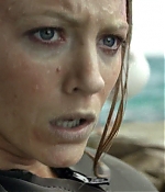 theshallows-blakelively-02841.jpg