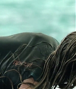 theshallows-blakelively-02913.jpg