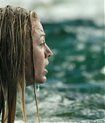 theshallows-blakelively-02923.jpg