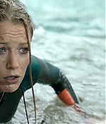 theshallows-blakelively-02942.jpg