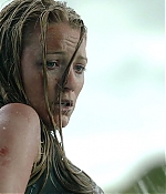 theshallows-blakelively-02958.jpg