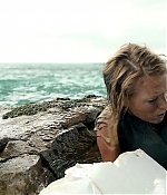 theshallows-blakelively-03106.jpg