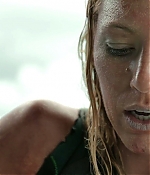theshallows-blakelively-03148.jpg